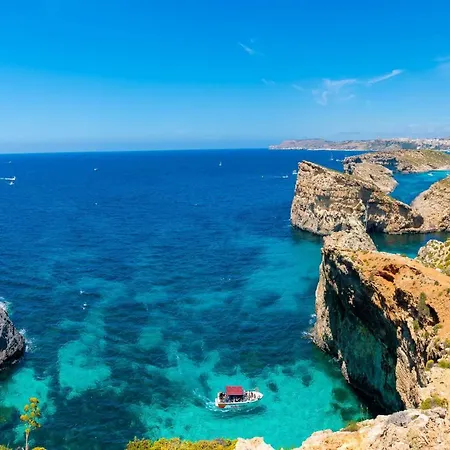 Hébergement de vacances Harbour Views Gozitan Shared Pool - Happy *