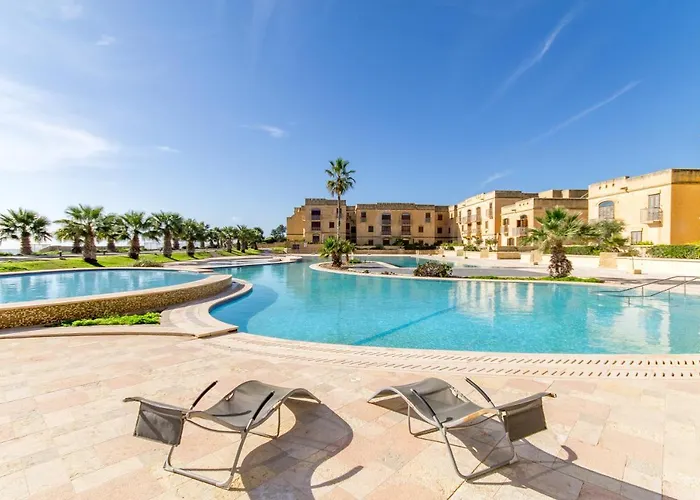 Harbour Views Gozitan Shared Pool - Happy * Mgarr