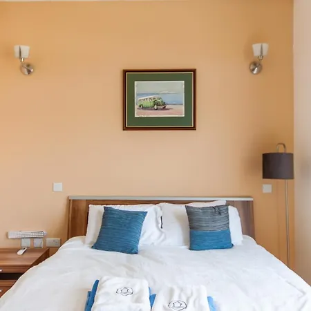 Harbour Views Gozitan Shared Pool - Happy * Mgarr