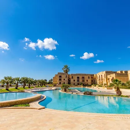 Harbour Views Gozitan Shared Pool - Happy Vakantiehuis Mgarr